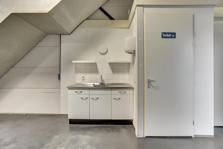 BedrijfsruimteaanKouwe Hoek 14<br/> inWaddinxveen