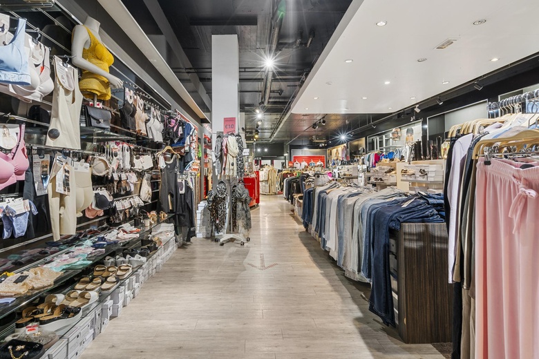 WinkelruimteaanRijnstraat 48<br/> inArnhem WinkelruimteaanRijnstraat 48<br/> inArnhem