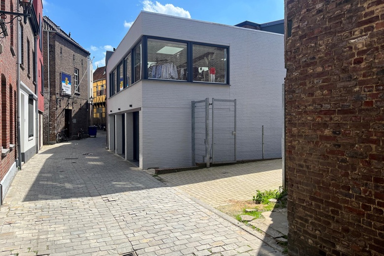 WinkelruimteaanLimbrichterstraat 15<br/> inSittard WinkelruimteaanLimbrichterstraat 15<br/> inSittard