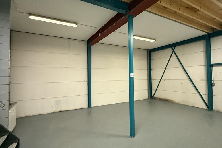 BedrijfsruimteaanSatellietbaan 13 E<br/> inHillegom