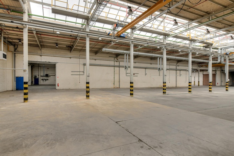 BedrijfsruimteaanIndustriedwarsweg 7<br/> inEtten-Leur BedrijfsruimteaanIndustriedwarsweg 7<br/> inEtten-Leur