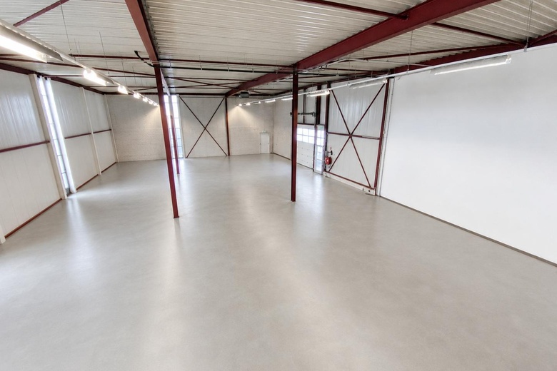 BedrijfsruimteaanAntennestraat 86<br/> inAlmere