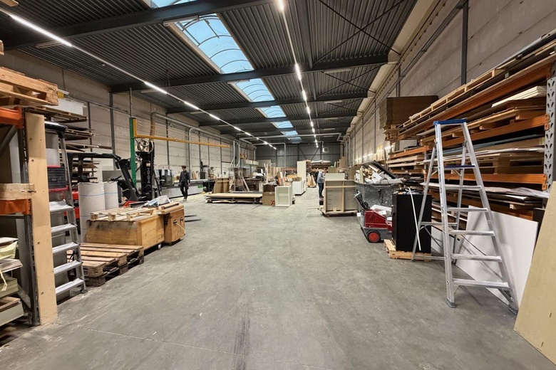 BedrijfsruimteaanPhilipsstraat 16<br/> inZoetermeer