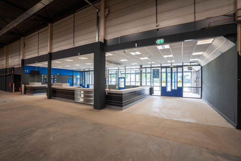 BedrijfsruimteaanDr. Nolenslaan 111<br/> inSittard