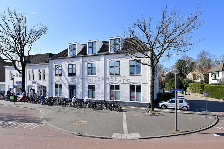 Bekijk foto 1 van Slochterenlaan 7 Bekijk foto 1 van Slochterenlaan 7