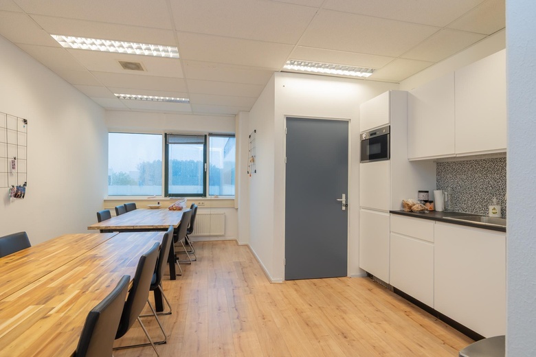 KantoorruimteaanHaagse Schouwweg 6 A<br/> inLeiden KantoorruimteaanHaagse Schouwweg 6 A<br/> inLeiden