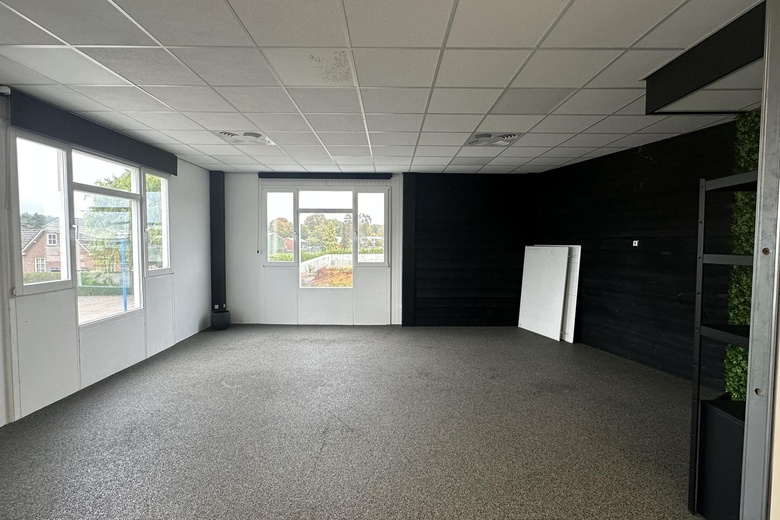 KantoorruimteaanMolenbosstraat 11<br/> inOssendrecht