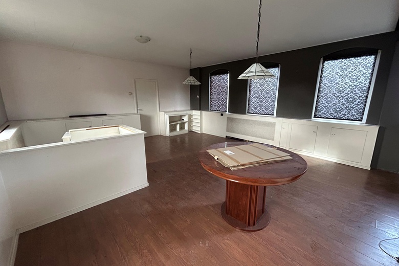 WinkelruimteaanStationsstraat 16<br/> inRijen