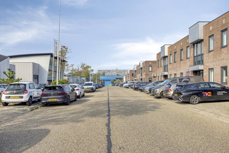 Bedrijfsruimte Rotterdam - Anthonetta Kuijlstraat 42 - Foto 3