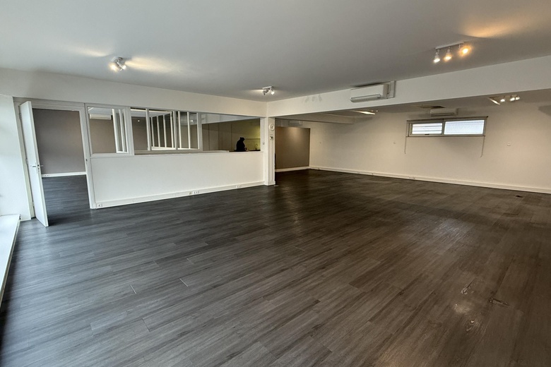 BedrijfsruimteaanScherpakkerweg 9 A<br/> inEindhoven