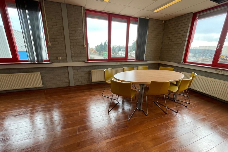 BedrijfsruimteaanLage Maat 13<br/> inWijk bij Duurstede