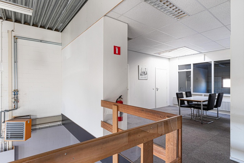 BedrijfsruimteaanEuromarkt 127<br/> inAlphen aan den Rijn