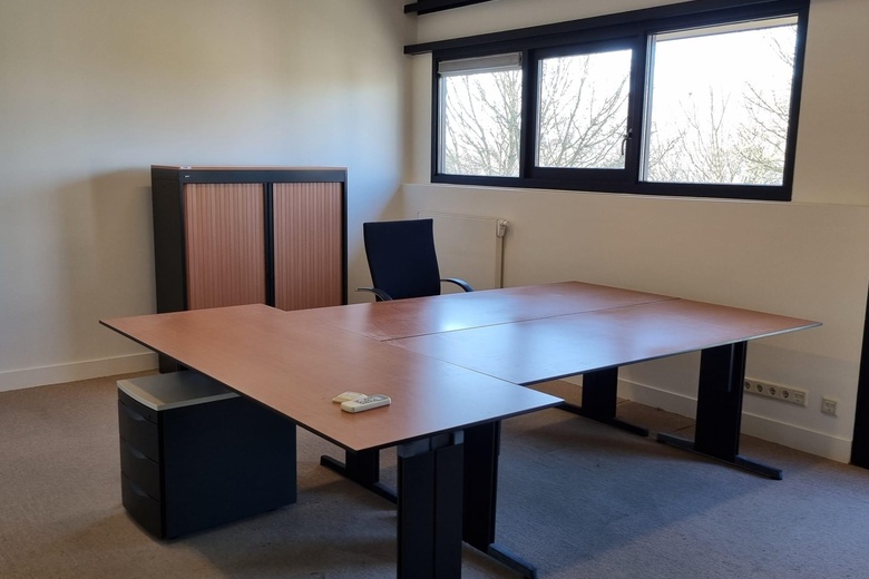 BedrijfsruimteaanZonnehorst 16<br/> inZutphen BedrijfsruimteaanZonnehorst 16<br/> inZutphen