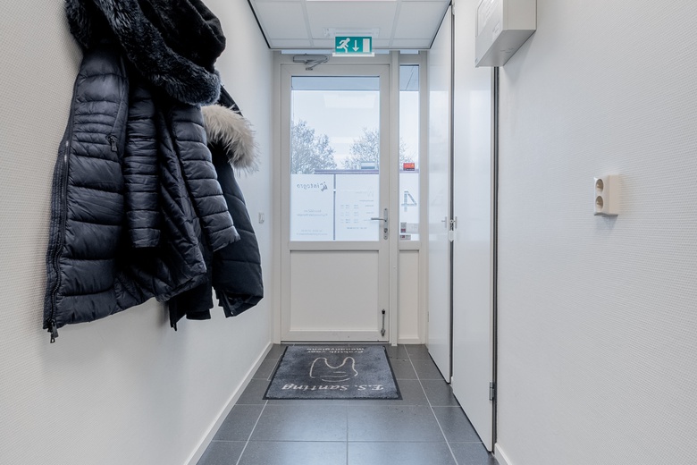 KantoorruimteaanZwingel 4<br/> inHardenberg KantoorruimteaanZwingel 4<br/> inHardenberg