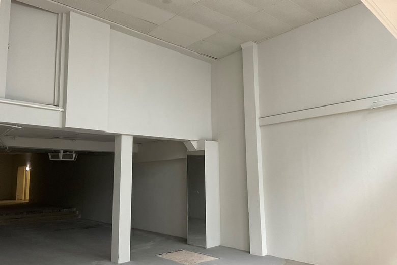 WinkelruimteaanVarkensmarkt 10<br/> inRoermond