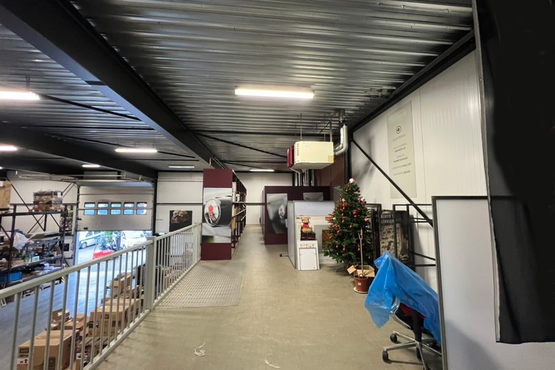 BedrijfsruimteaanTsjukemarwei 12<br/> inSint Nicolaasga