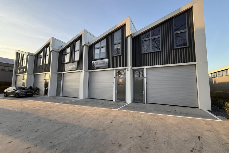 BedrijfsruimteaanHoofdweg-Noord 9 e<br/> inNieuwerkerk aan den IJssel