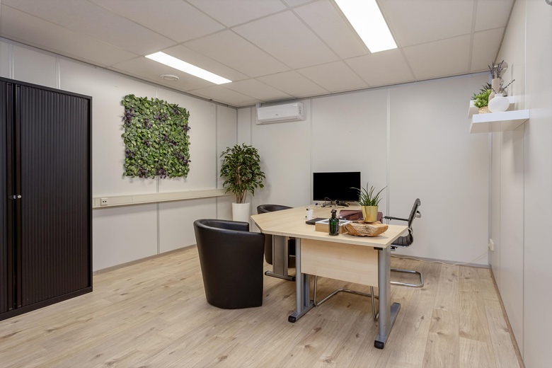 KantoorruimteaanIndustrieweg 33 - 40<br/> inIJsselstein KantoorruimteaanIndustrieweg 33 - 40<br/> inIJsselstein