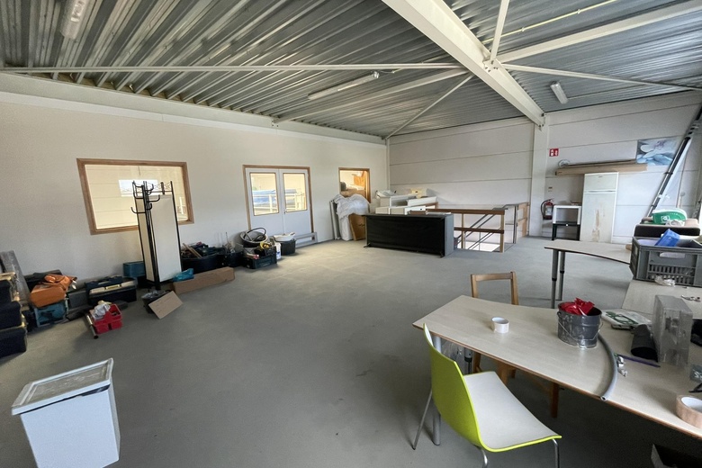 BedrijfsruimteaanHonderdland 386<br/> inMaasdijk