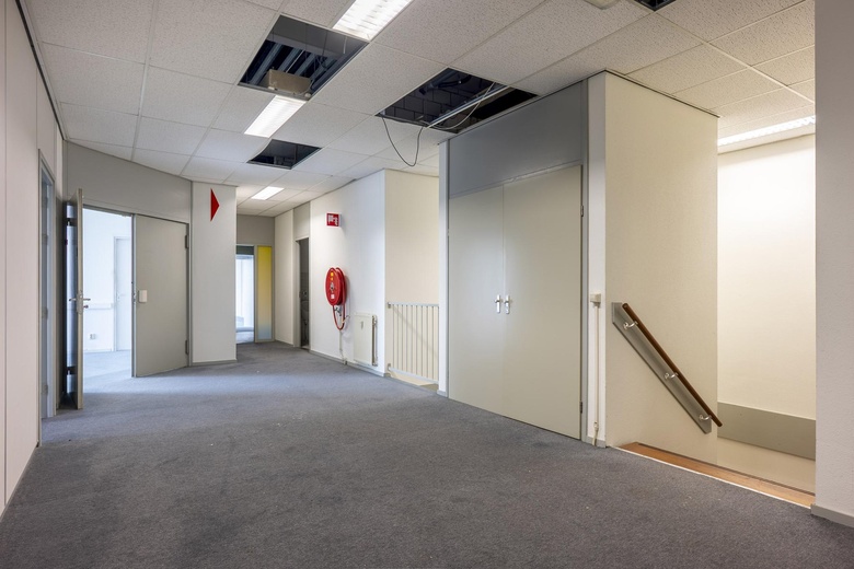BedrijfsruimteaanKlarenanstelerweg 5<br/> inKerkrade BedrijfsruimteaanKlarenanstelerweg 5<br/> inKerkrade