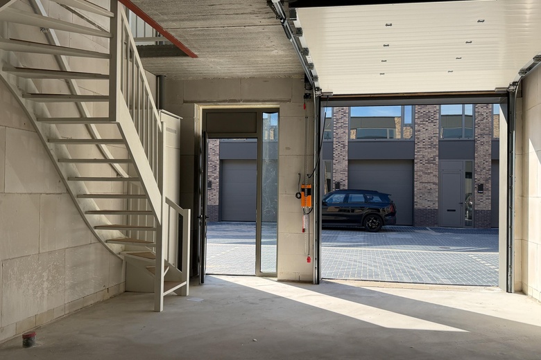 Bedrijfsruimte Weesp - Pampuslaan 186 C 8 - Foto 4
