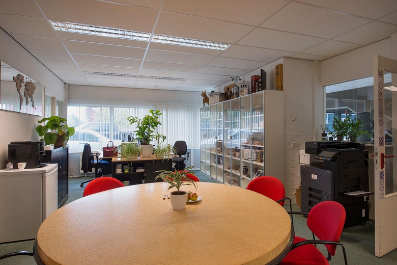 BedrijfsruimteaanDe Gaffel 25<br/> inDrachten