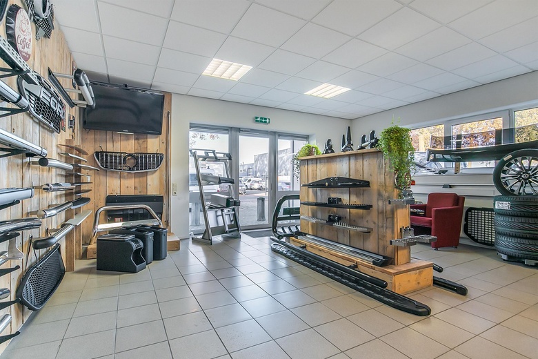 BedrijfsruimteaanHuygensweg 12<br/> inSchijndel