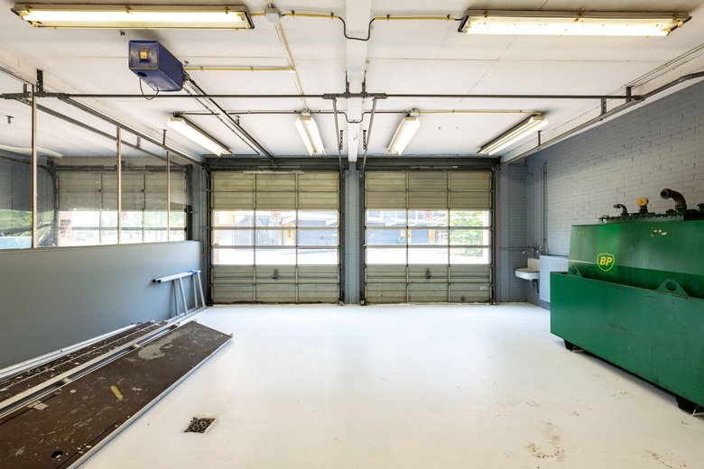 BedrijfsruimteaanRijksstraatweg 109<br/> inHellevoetsluis