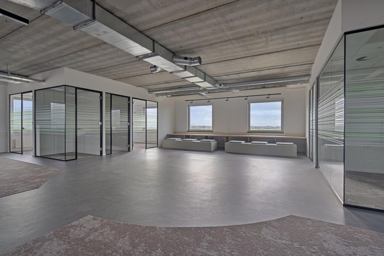 KantoorruimteaanPondweg 1<br/> inNieuw-Vennep KantoorruimteaanPondweg 1<br/> inNieuw-Vennep