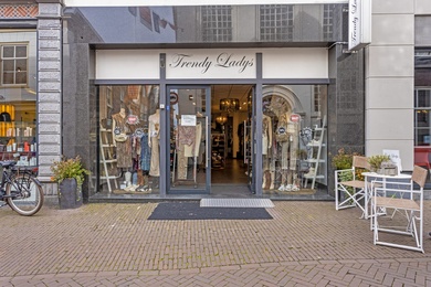Bekijk foto 2 van Vriesestraat 23 Bekijk foto 2 van Vriesestraat 23