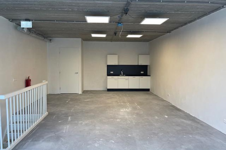 BedrijfsruimteaanHavenstraat 72 f<br/> inHuizen BedrijfsruimteaanHavenstraat 72 f<br/> inHuizen