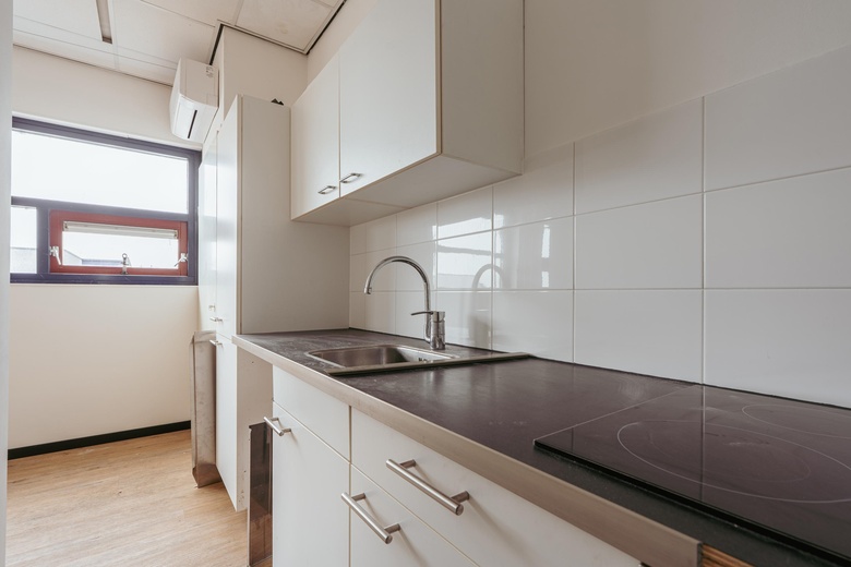 BedrijfsruimteaanHandelsweg 31<br/> inUithoorn