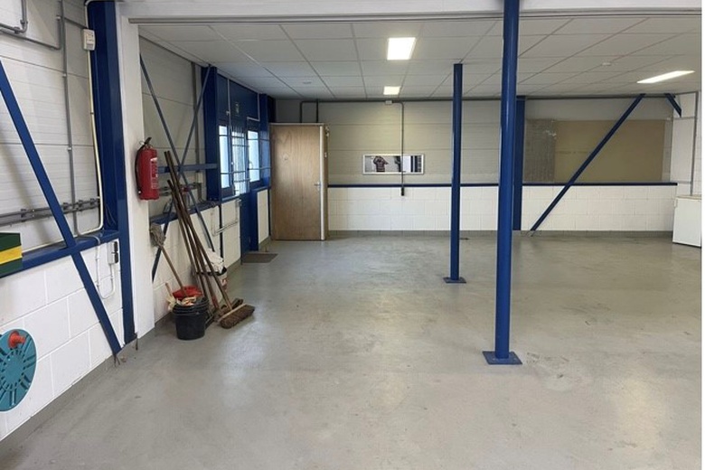 BedrijfsruimteaanHarregatplein 7 c<br/> inZuidland BedrijfsruimteaanHarregatplein 7 c<br/> inZuidland