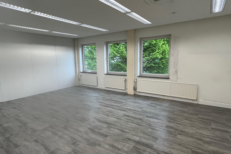 KantoorruimteaanSint Wilbertsplein 8<br/> inBakel KantoorruimteaanSint Wilbertsplein 8<br/> inBakel