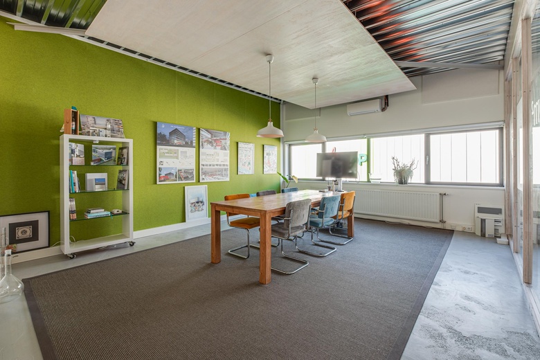 KantoorruimteaanVan Leeuwenhoekweg 2 a<br/> inIJsselstein