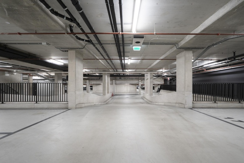 BedrijfsruimteaanBadhuiskade 351<br/> inAmsterdam