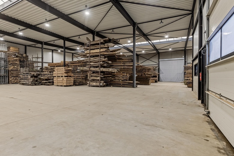 Bedrijfsruimteaande Diepteweg 22<br/> inDen Bosch Bedrijfsruimteaande Diepteweg 22<br/> inDen Bosch