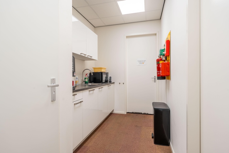 BedrijfsruimteaanWilgenkade 11<br/> inHouten