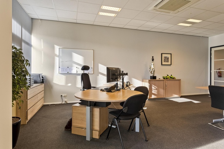 BedrijfsruimteaanStaalsteden 4<br/> inEnschede