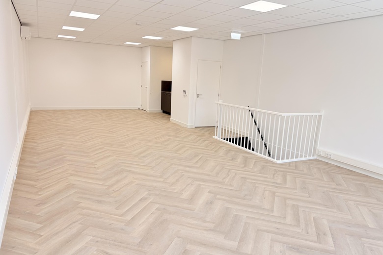 BedrijfsruimteaanDijnselburgerlaan 3 A 2<br/> inZeist