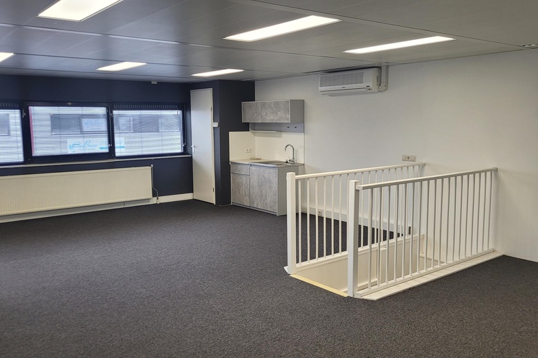 BedrijfsruimteaanDe Liesbosch 30<br/> inNieuwegein