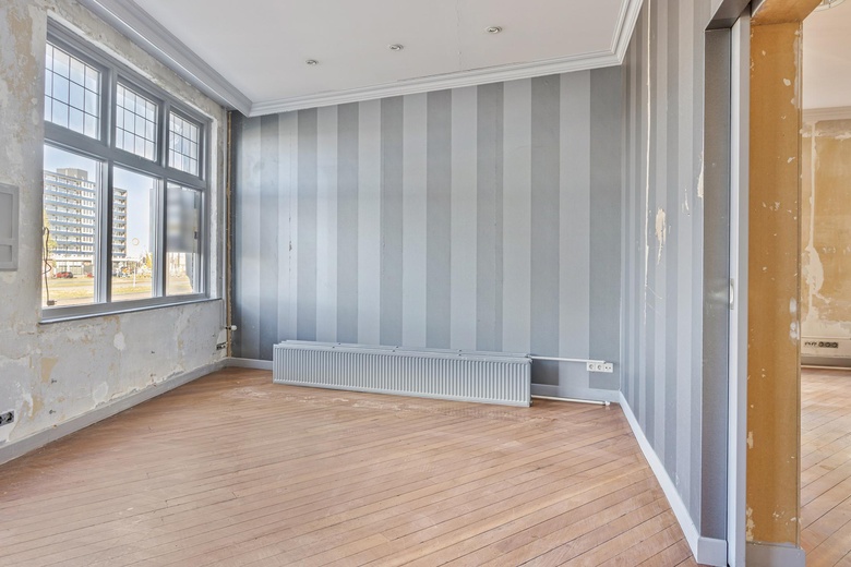 KantoorruimteaanZuiderspoorstraat 3<br/> inEnschede KantoorruimteaanZuiderspoorstraat 3<br/> inEnschede