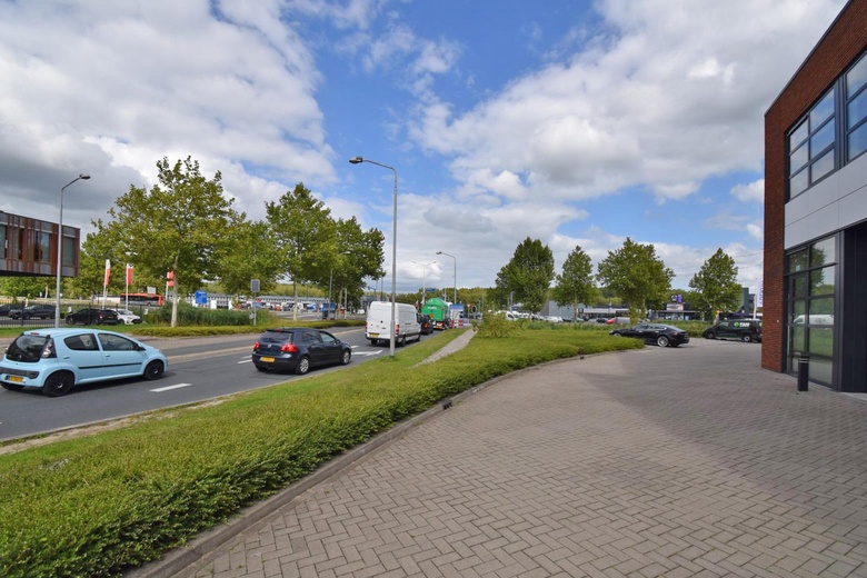 KantoorruimteaanVan Coulsterweg 1 d<br/> inAlblasserdam