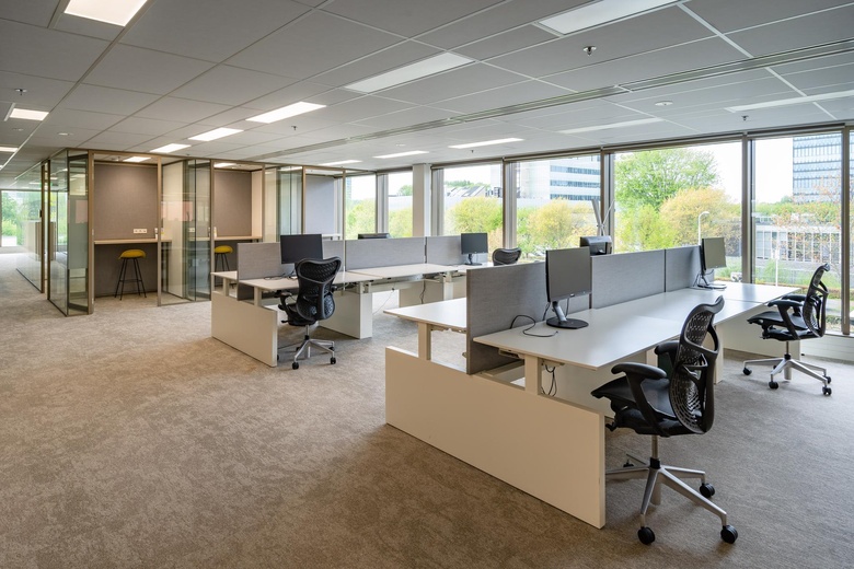 KantoorruimteaanProfessor Dr Dorgelolaan 12<br/> inEindhoven