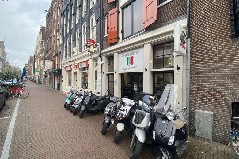 BedrijfsruimteaanSpuistraat 251 H<br/> inAmsterdam