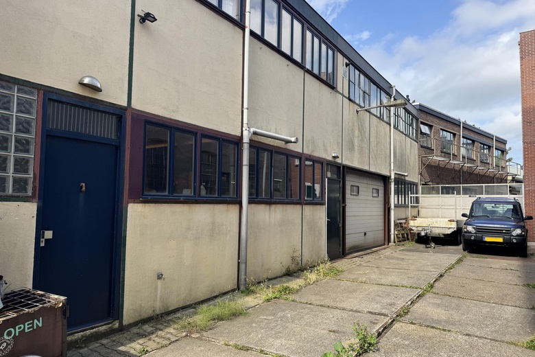 BedrijfsruimteaanCelebesstraat 17<br/> inWormerveer