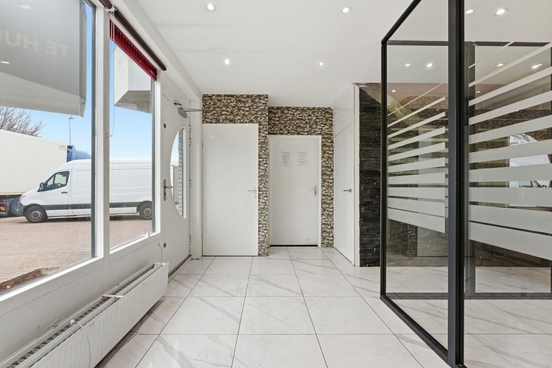 BedrijfsruimteaanVan 'T Hoffstraat 29<br/> inBarendrecht