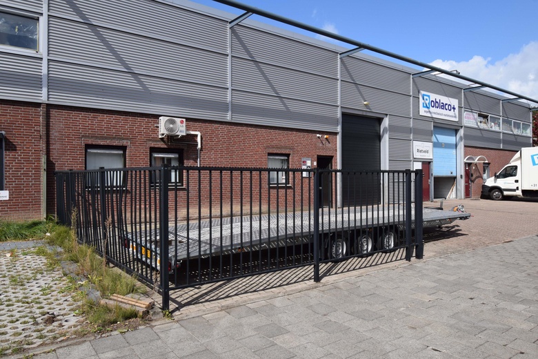 BedrijfsruimteaanHet Tasveld 9<br/> inHendrik-Ido-Ambacht