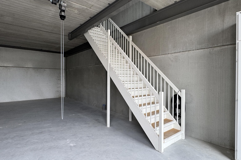 BedrijfsruimteaanAfmijnstraat 27<br/> inAmstelveen BedrijfsruimteaanAfmijnstraat 27<br/> inAmstelveen