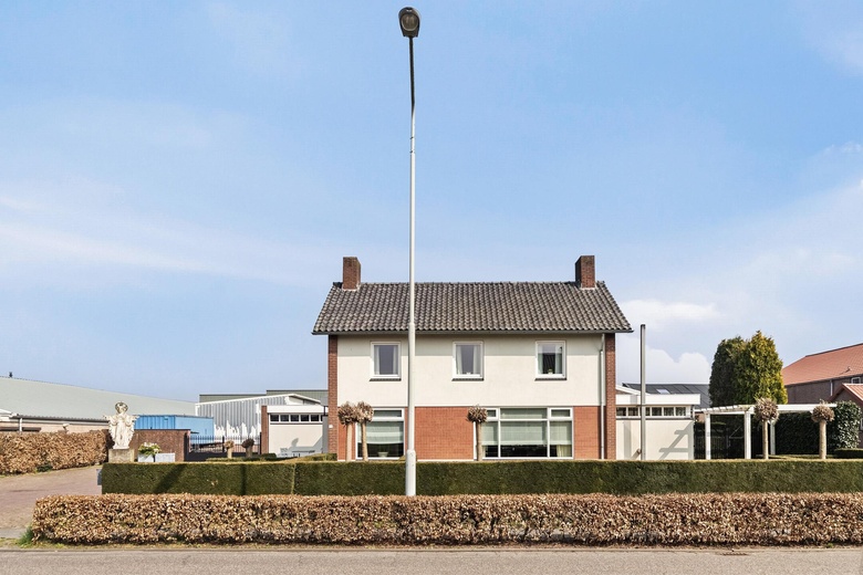 BedrijfsruimteaanLieropsedijk 8<br/> inSomeren